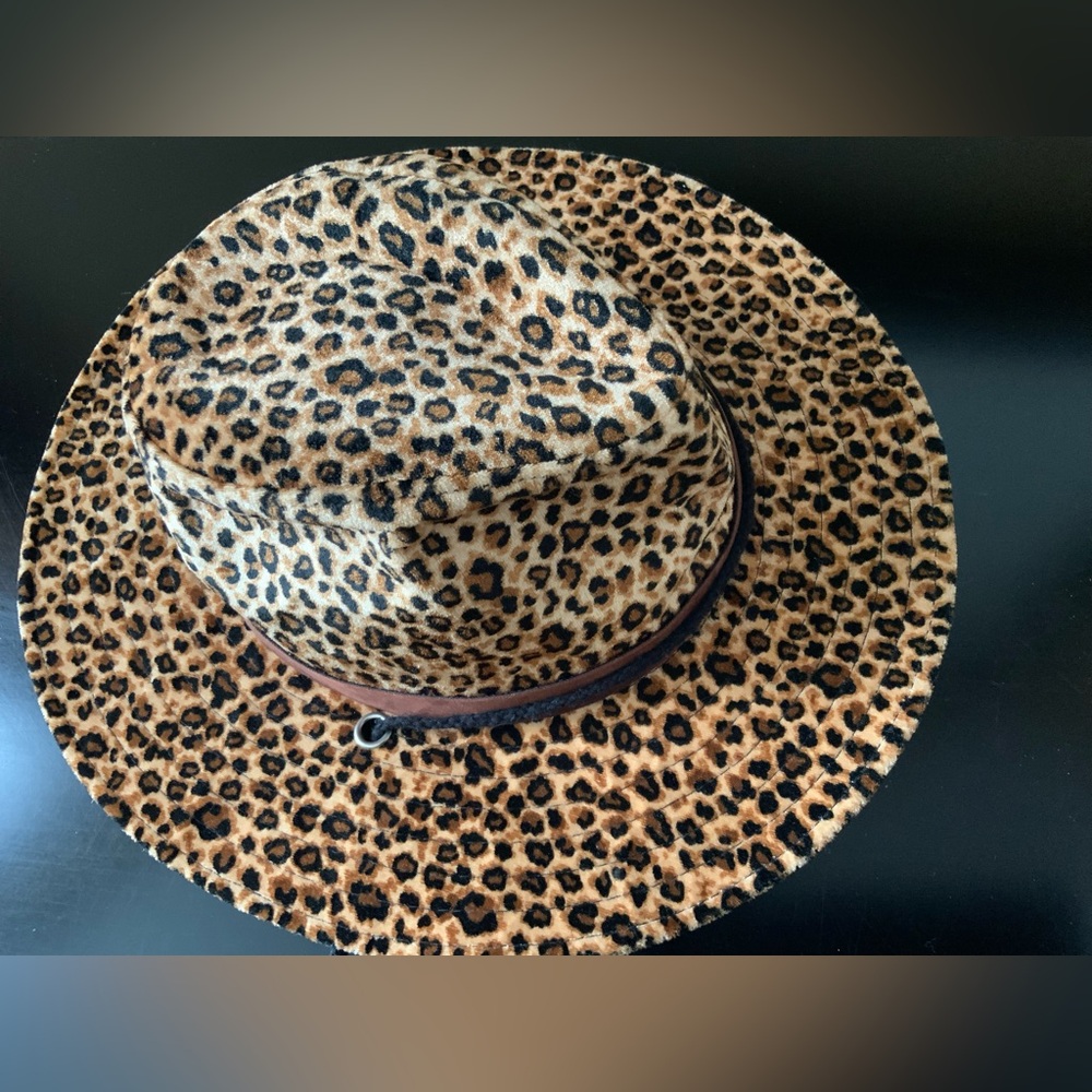Leopard Print Wide Brim Fedora Hat